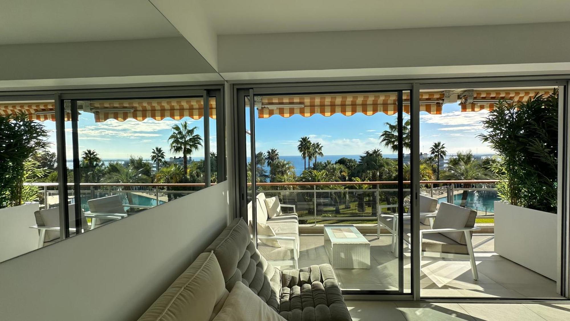 Appartement 2 Chambres Vue Mer Panoramique, Proche Croisette Cannes Vallauris Ngoại thất bức ảnh