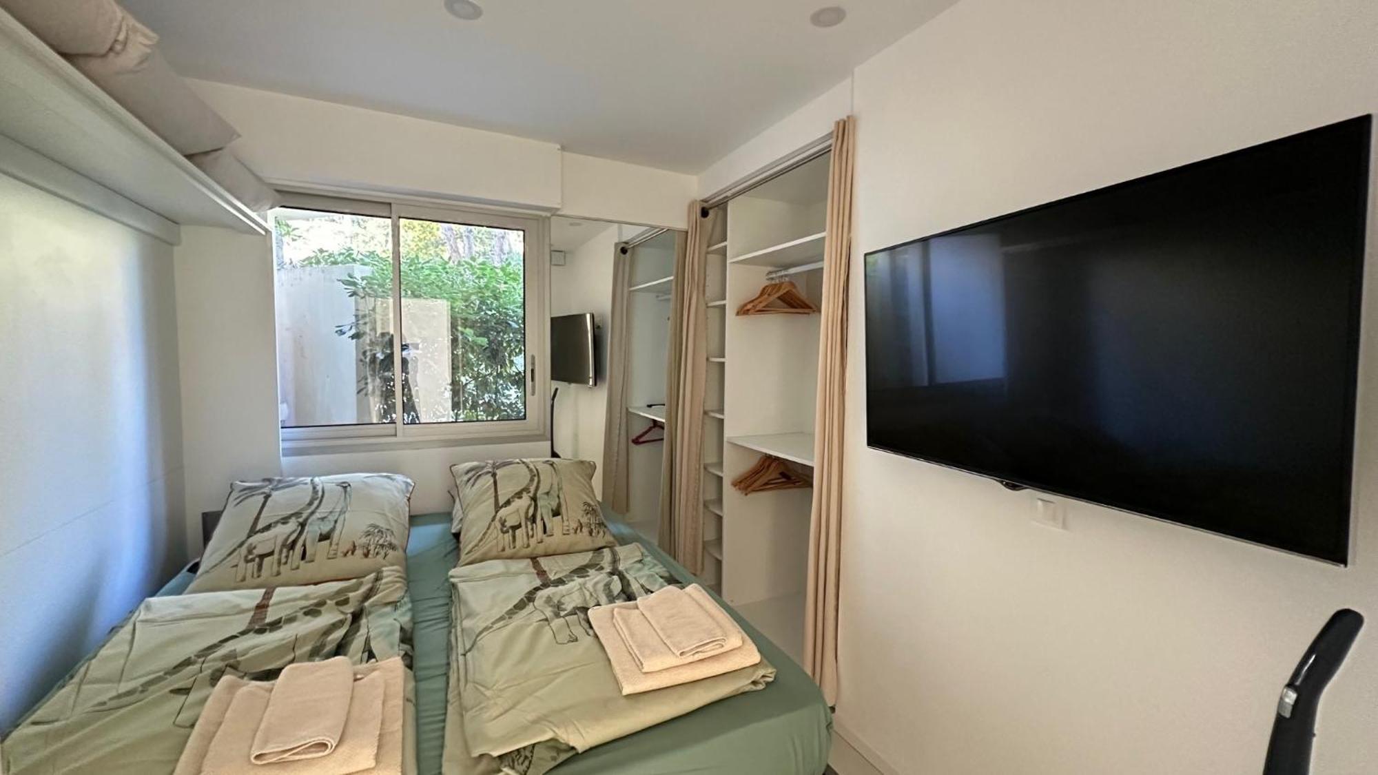 Appartement 2 Chambres Vue Mer Panoramique, Proche Croisette Cannes Vallauris Ngoại thất bức ảnh