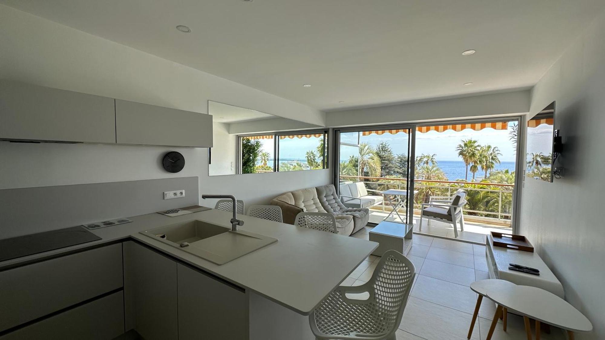 Appartement 2 Chambres Vue Mer Panoramique, Proche Croisette Cannes Vallauris Ngoại thất bức ảnh